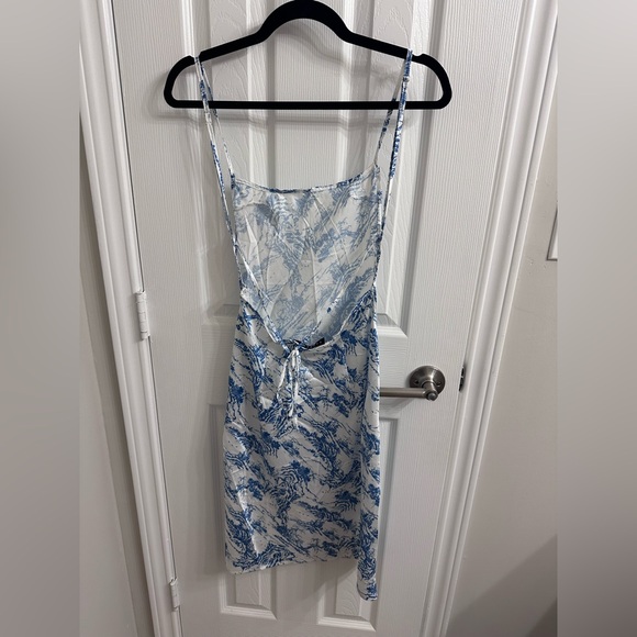 Lioness Slip Dress - Picture 2 of 3